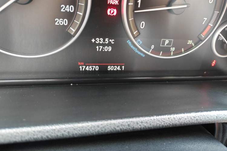 Used BMW X3 2011 xDrive35i Luxury Model Odometer Close Up