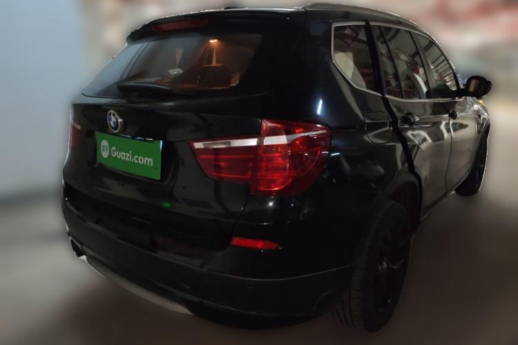 Used BMW X3 2011 xDrive28i Luxury Model Rear Right 45 Deg