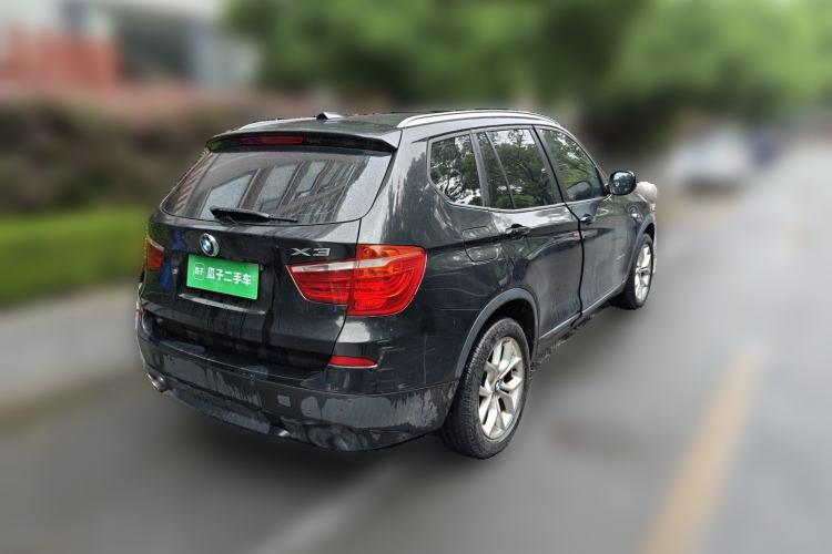 Used BMW X3 2011 xDrive28i Leading Model Rear Right 45 Deg