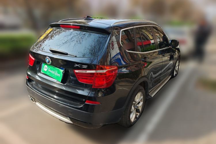 Used BMW X3 2011 xDrive28i Luxury Model Rear Right 45 Deg