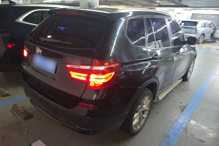 Used BMW X3 2011 xDrive28i Leading Model Rear Right 45 Deg