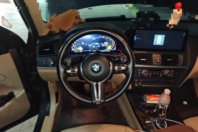 Used BMW X3 2011 xDrive28i Luxury Model Steering Wheel