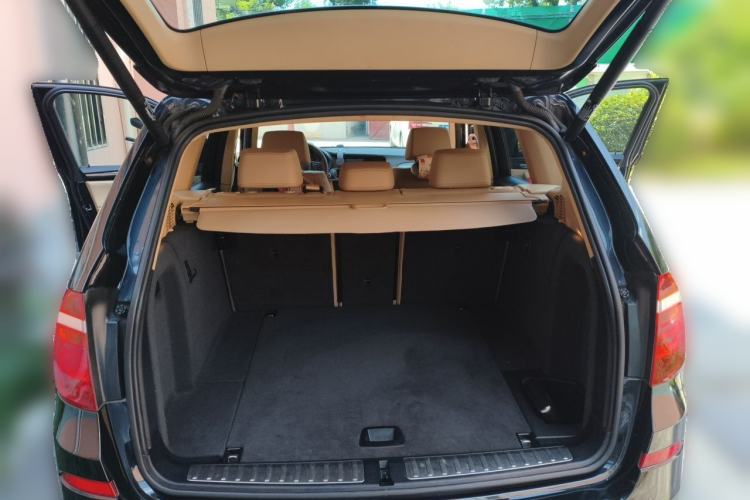 Used BMW X3 2011 xDrive28i Luxury Model Trunk
