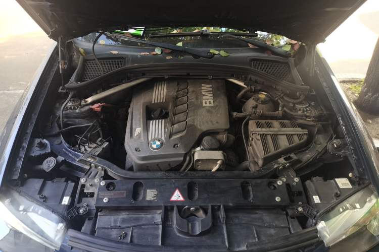 Used BMW X3 2011 xDrive28i Luxury Model Engine Bay