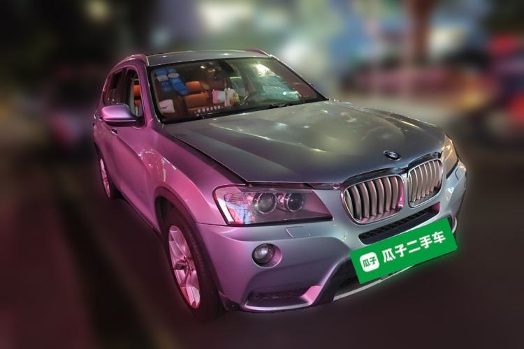 Used BMW X3 2011 xDrive28i Luxury Model Front Right 45 Deg