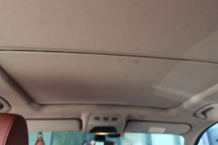 Used BMW X3 2011 xDrive28i Luxury Model Headliner