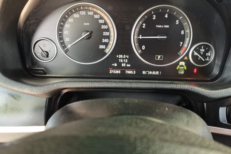 Used BMW X3 2011 xDrive28i Luxury Model Odometer Close Up