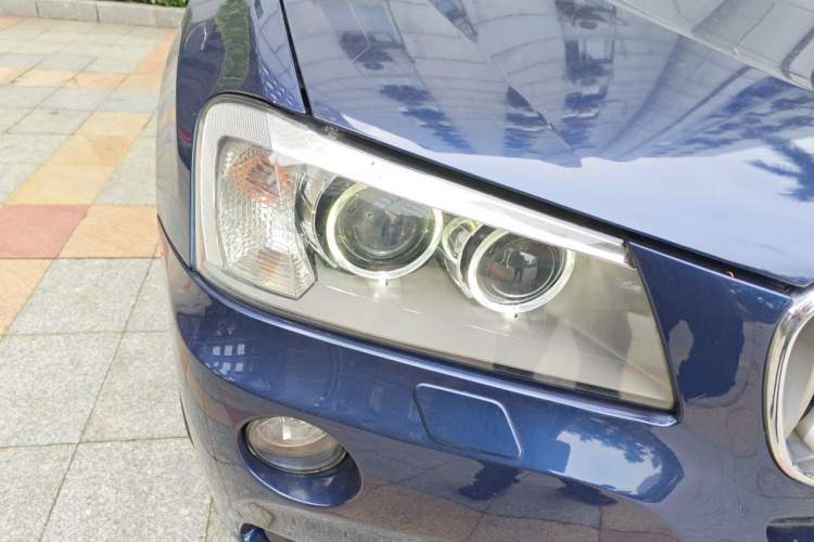Used BMW X3 2011 xDrive28i Leading Model Right Front Headlight