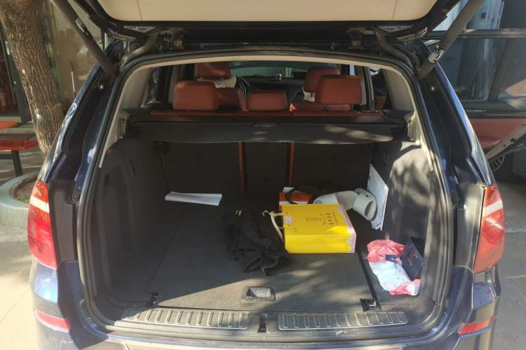 Used BMW X3 2011 xDrive28i Luxury Model Trunk
