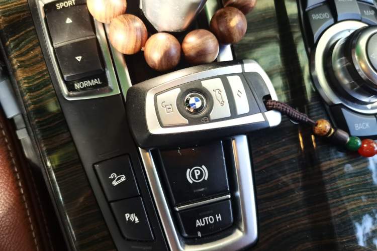 Used BMW X3 2011 xDrive28i Luxury Model Vehicle Key