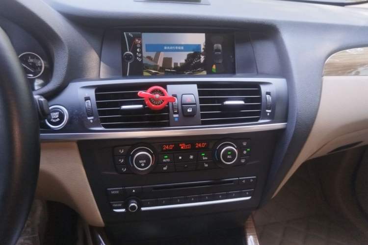 Used BMW X3 2011 xDrive35i Luxury Model Audio And AC Panel