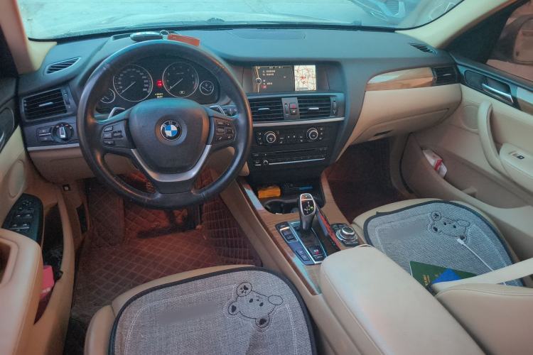 Used BMW X3 2011 xDrive35i Luxury Model Center Console