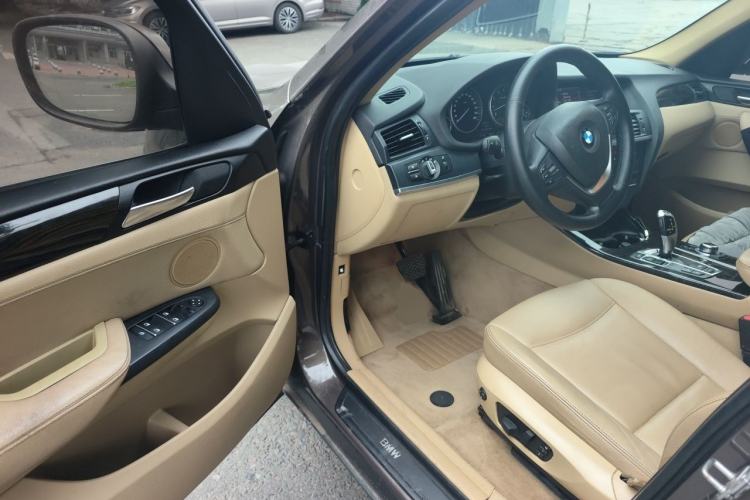 Used BMW X3 2011 xDrive28i Luxury Model Driver Seat