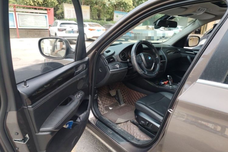 Used BMW X3 2011 xDrive28i Luxury Model Driver Seat