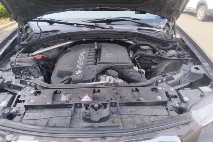 Used BMW X3 2011 xDrive35i Luxury Model Engine Bay