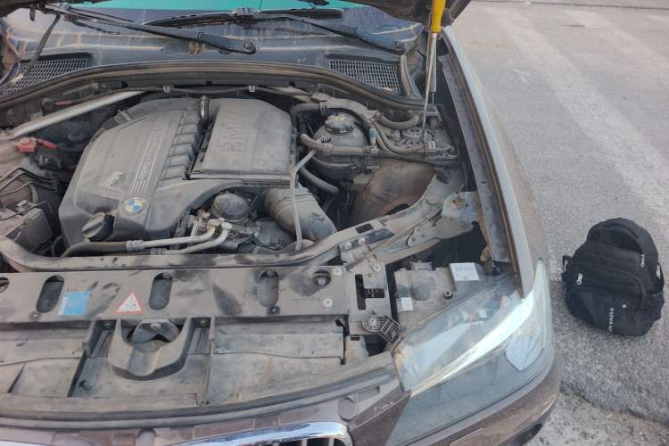 Used BMW X3 2011 xDrive35i Luxury Model Engine Bay Left