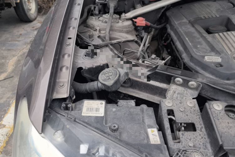 Used BMW X3 2011 xDrive28i Luxury Model Engine Bay Right