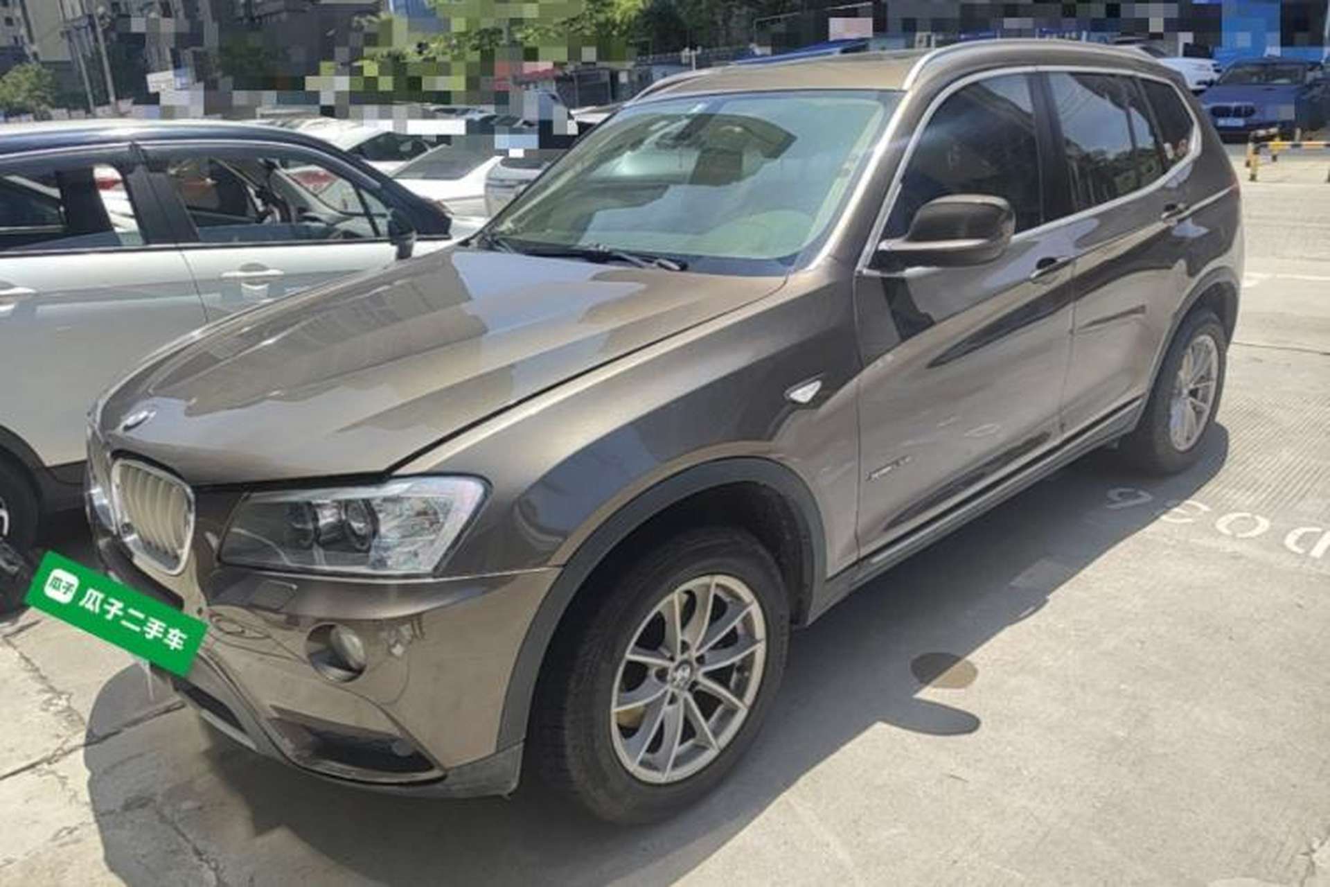 Used BMW X3 2011 xDrive28i Luxury Model Front Left 45 Deg