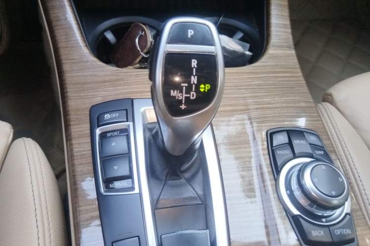 Used BMW X3 2011 xDrive35i Luxury Model Gear Lever
