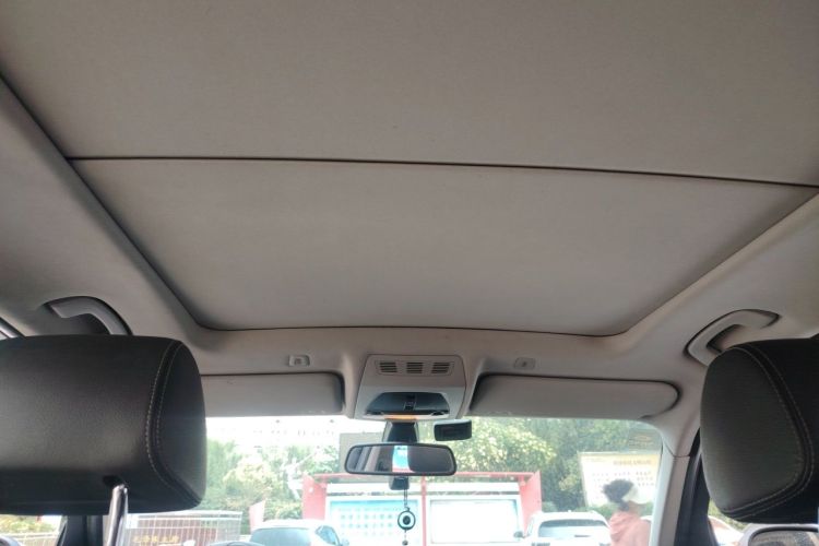 Used BMW X3 2011 xDrive28i Luxury Model Headliner