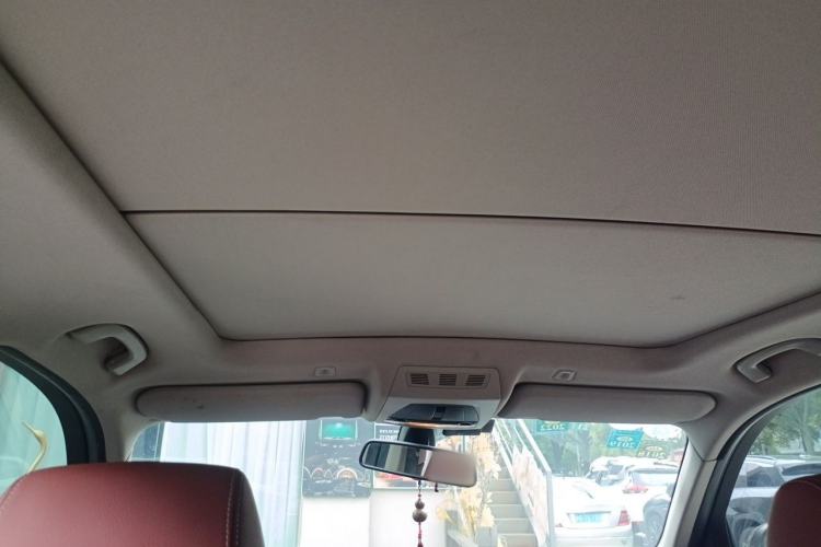 Used BMW X3 2011 xDrive28i Luxury Model Headliner