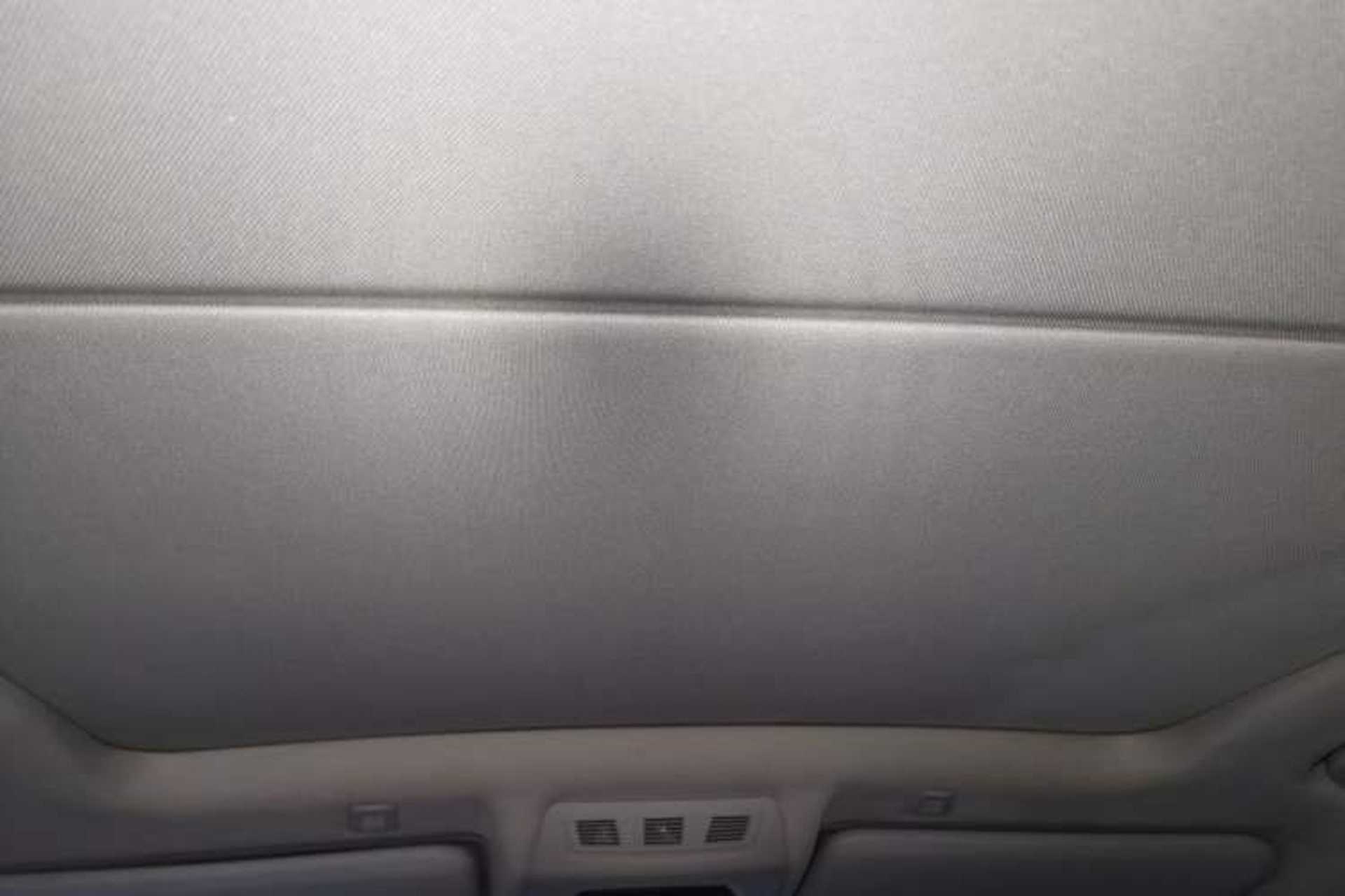 Used BMW X3 2011 xDrive28i Luxury Model Headliner