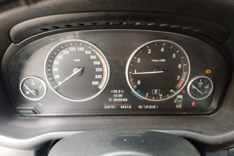 Used BMW X3 2011 xDrive28i Luxury Model Instrument Cluster
