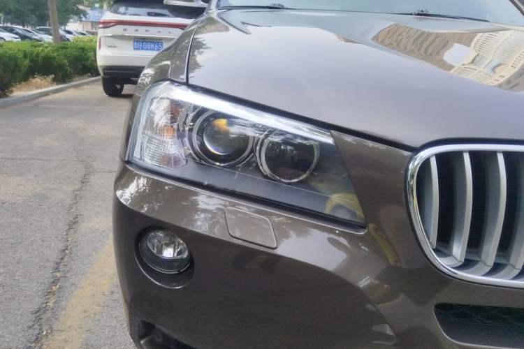 Used BMW X3 2011 xDrive35i Luxury Model Right Front Headlight