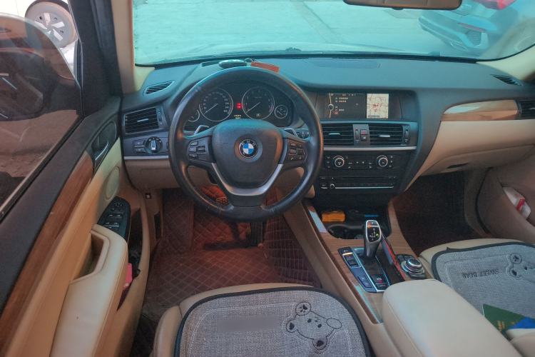 Used BMW X3 2011 xDrive35i Luxury Model Steering Wheel