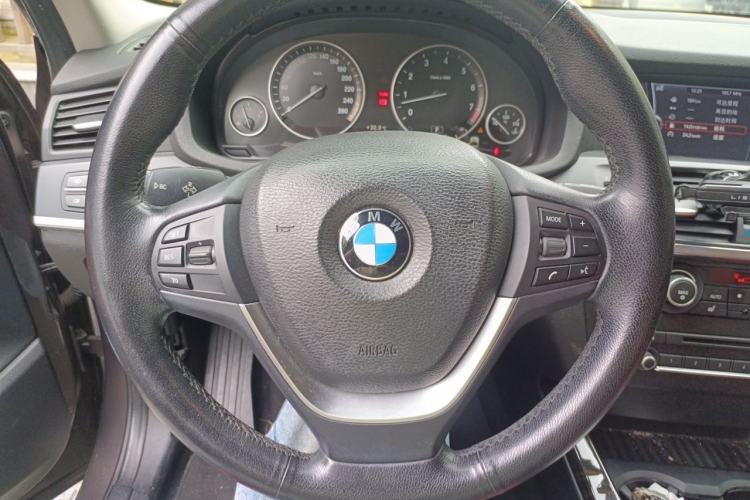 Used BMW X3 2011 xDrive28i Luxury Model Steering Wheel