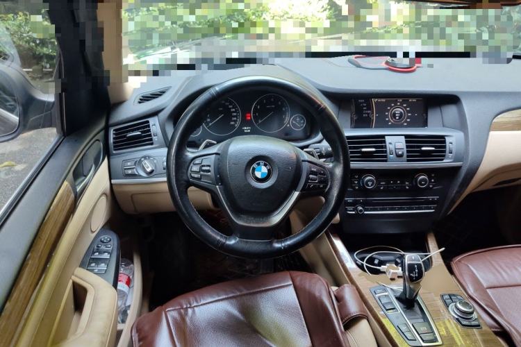 Used BMW X3 2011 xDrive35i Luxury Model Steering Wheel