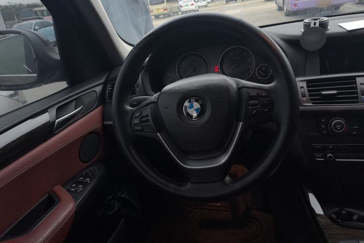 Used BMW X3 2011 xDrive28i Luxury Model Steering Wheel