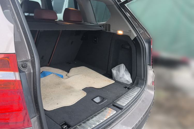 Used BMW X3 2011 xDrive28i Luxury Model Trunk
