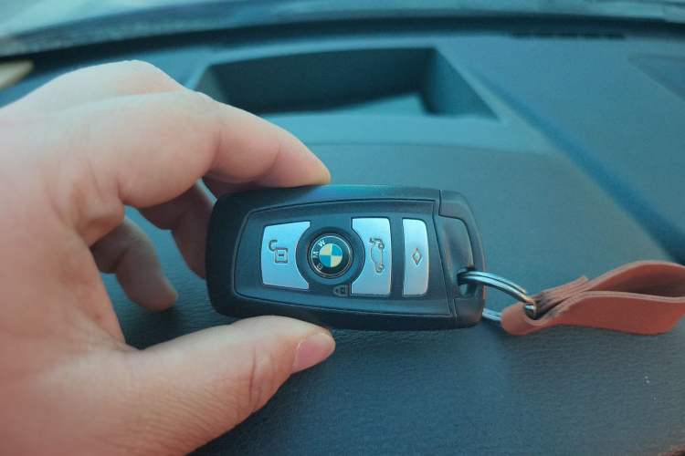 Used BMW X3 2011 xDrive35i Luxury Model Vehicle Key