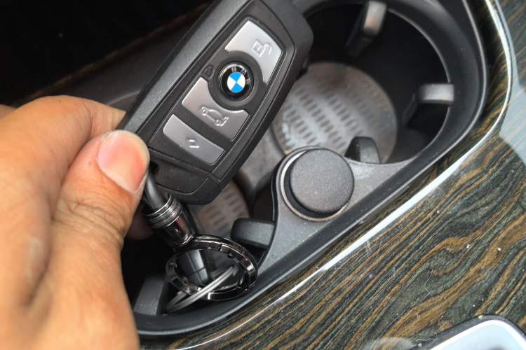 Used BMW X3 2011 xDrive28i Luxury Model Vehicle Key