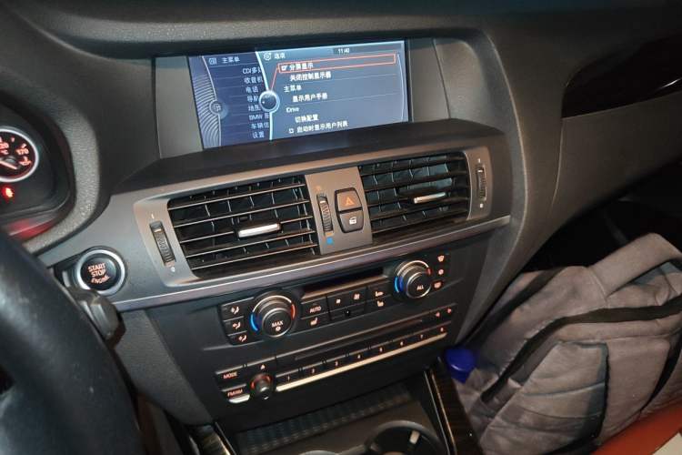 Used BMW X3 2011 xDrive28i Luxury Model Audio And AC Panel