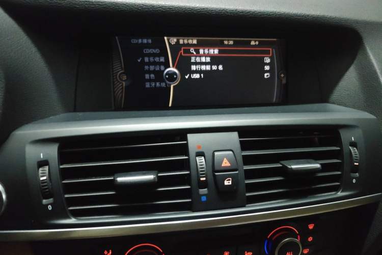 Used BMW X3 2011 xDrive28i Luxury Model Audio And AC Panel
