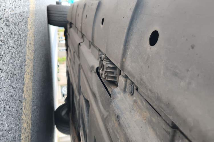 Used BMW X3 2011 xDrive28i Luxury Model Chassis Rear Left