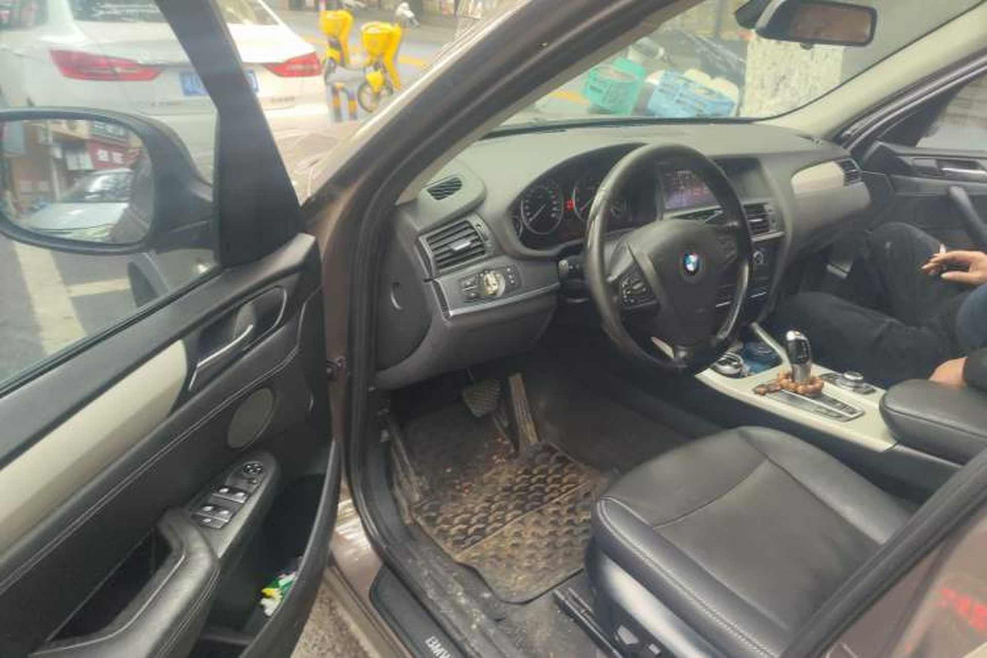 Used BMW X3 2011 xDrive28i Leading Model Driver Seat