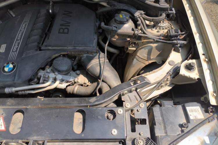 Used BMW X3 2011 xDrive35i Luxury Model Engine Bay Left