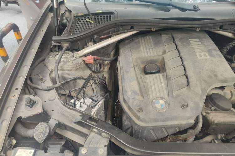 Used BMW X3 2011 xDrive28i Leading Model Engine Bay Right