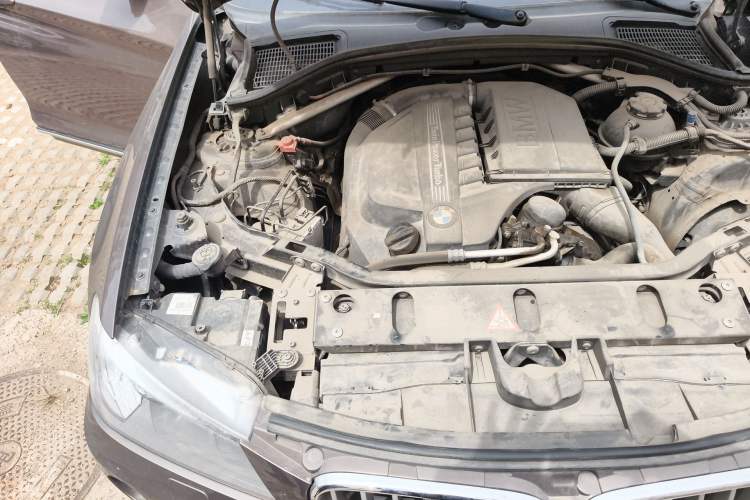 Used BMW X3 2011 xDrive35i Luxury Model Engine Bay Right