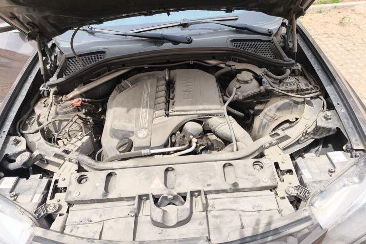 Used BMW X3 2011 xDrive35i Luxury Model Engine Bay