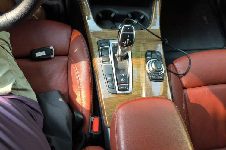 Used BMW X3 2011 xDrive35i Luxury Model Gear Lever