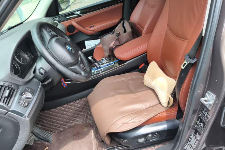 Used BMW X3 2011 xDrive28i Luxury Model Left Front Seat