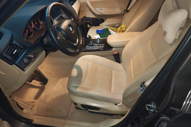 Used BMW X3 2011 xDrive28i Luxury Model Left Front Seat