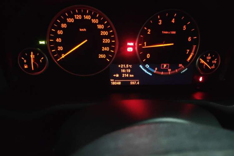 Used BMW X3 2011 xDrive28i Luxury Model Odometer Close Up