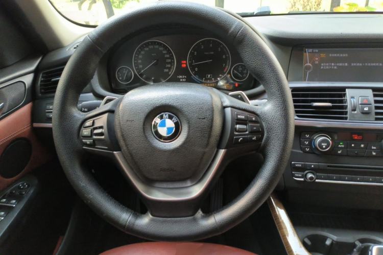 Used BMW X3 2011 xDrive35i Luxury Model Steering Wheel