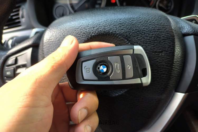 Used BMW X3 2011 xDrive35i Luxury Model Vehicle Key