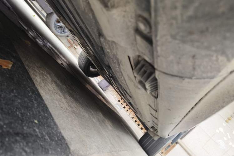 Used BMW X3 2011 xDrive28i Luxury Model Chassis Front Left
